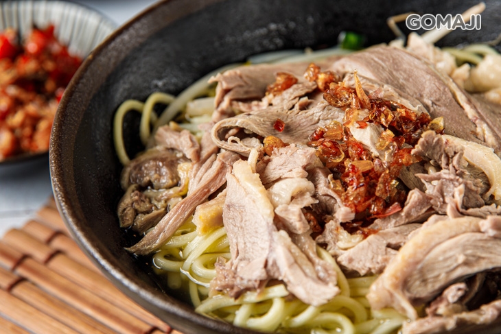 鵝肉油麵