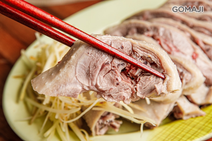 鵝肉1/4後段