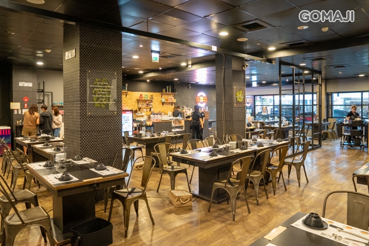 港式聞雞起爐麻辣雞煲火鍋