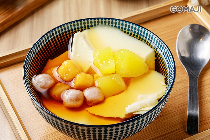 糖水豆花(粉粿+芋圓+地瓜圓)