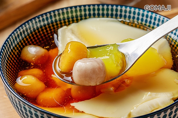 糖水豆花(粉粿+芋圓+地瓜圓)