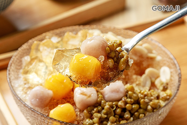 黑糖檸檬刨冰(愛玉+芋圓+地瓜圓+綠豆+花生)