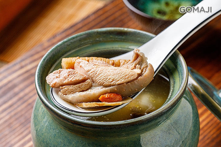 ♛XO醬百花油條 7921--7924 ♛正宗湖南菜飯 7927--7930 ♛金牌蜜汁豬肝 7933--7935 ♛私房晚香玉脆皮雞 7940--7945 ♛三杯中卷 7947--7949 ♛避風塘辣子軟殼蟹 7950--7952 ♛海皇豆腐煲 7953--7957 ♛金沙爆口蝦球 7958 7960 ♛金沙吻仔魚 7961--7965 ♛鹿茸黨蔘燉雞 7966--7968