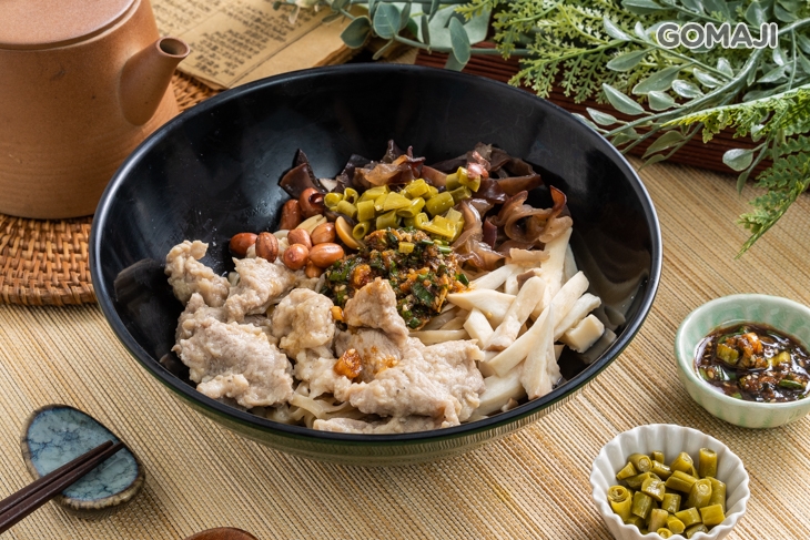 川滑肉片手工意麵