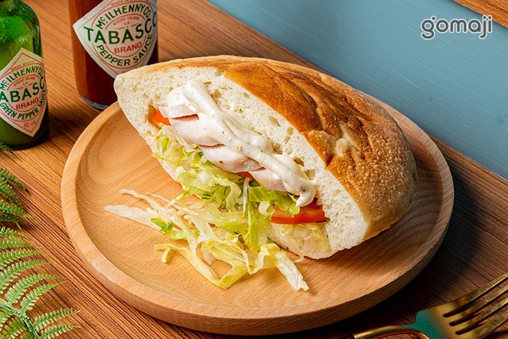 凱薩雞肉口袋餅