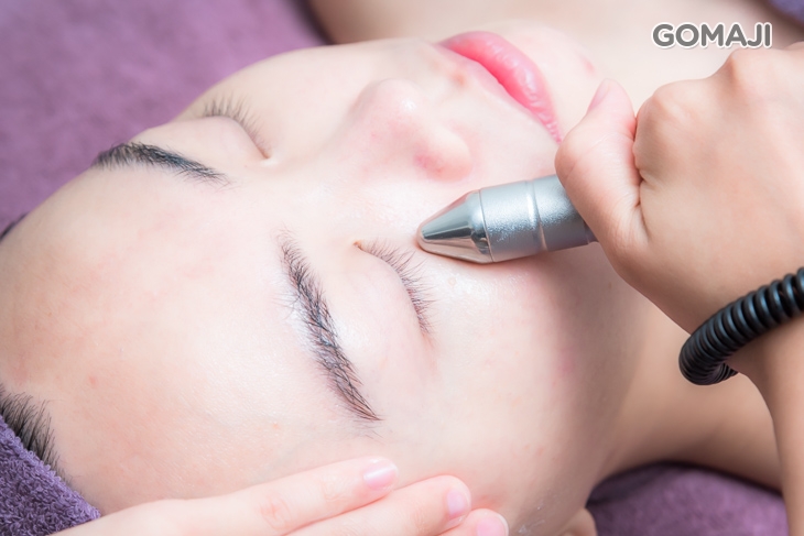 臉部排導 + 鈦金棒臉部鬆筋拉提(頸部+下顎+全臉+眼周+耳周)