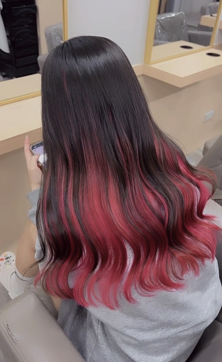 E.Fiole局部點綴調色｜創造個人微創風格系染髮SPA(耳圈染/內餡染/裙擺染 三選一)