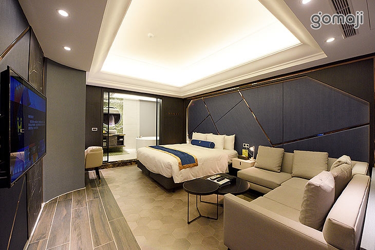 時尚影音歡唱房