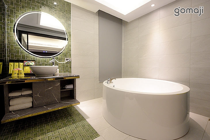 時尚影音歡唱房