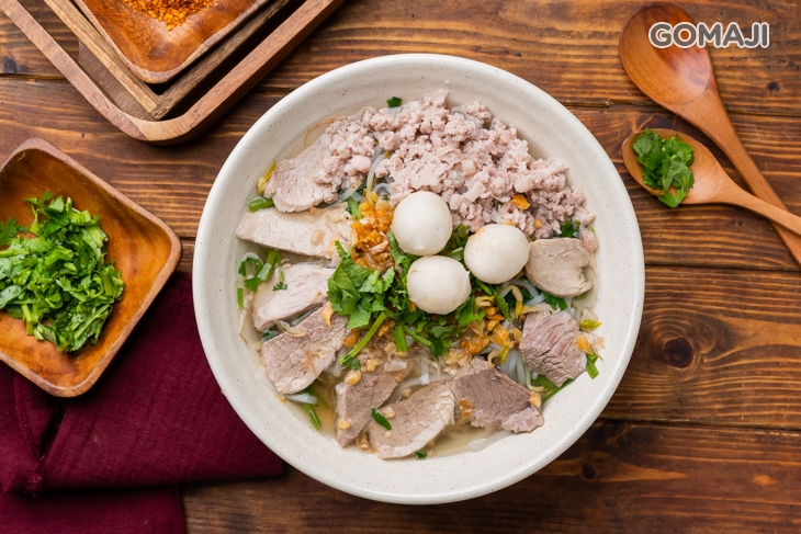 豬肉河粉湯麵（泡麵）