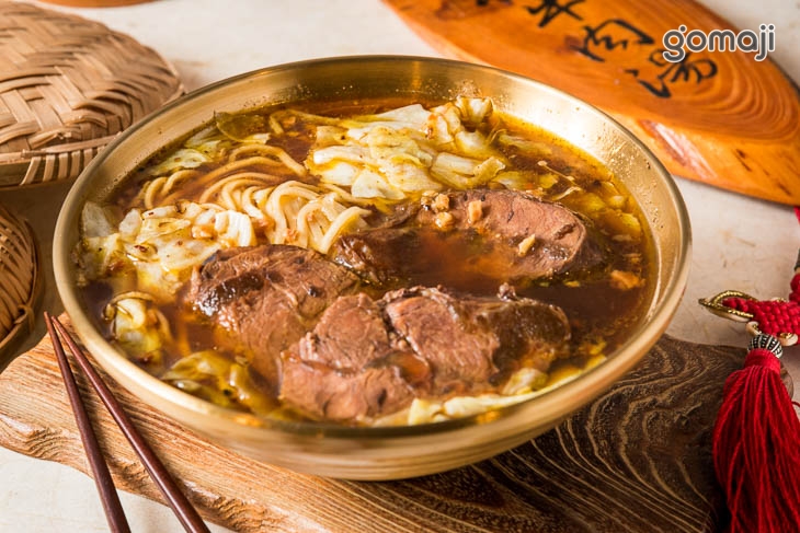 極品牛肉麵