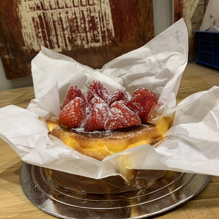 草莓巴斯克焦香