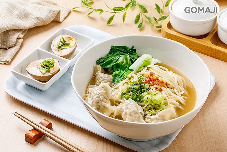 A.餛飩麵外帶餐〈餛飩麵(乾/湯)一份 + 滷蛋/豆包/花干/豬血糕 四選一〉