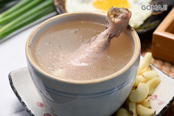 蒜頭雞湯