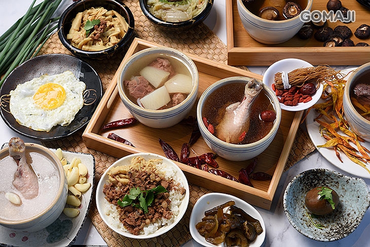 聞名天下燉品肉燥飯