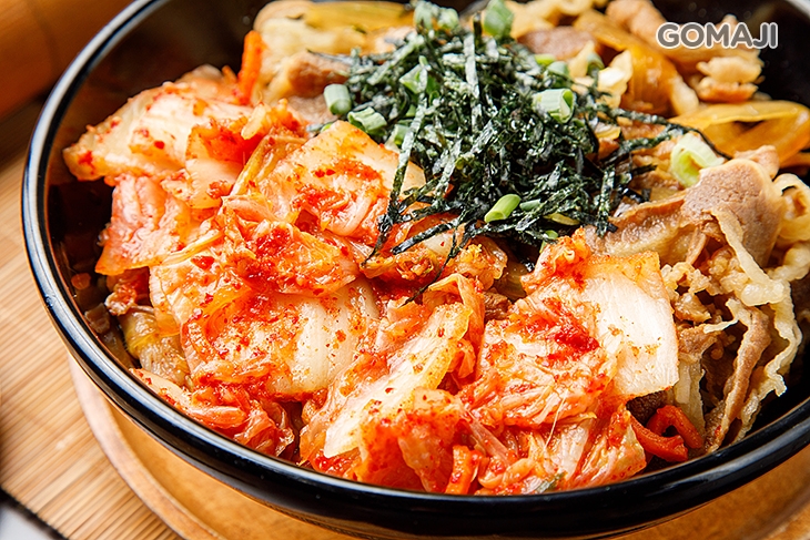 泡菜牛肉丼