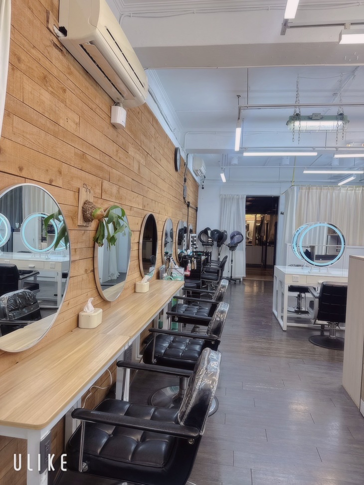  I&U Hair salon