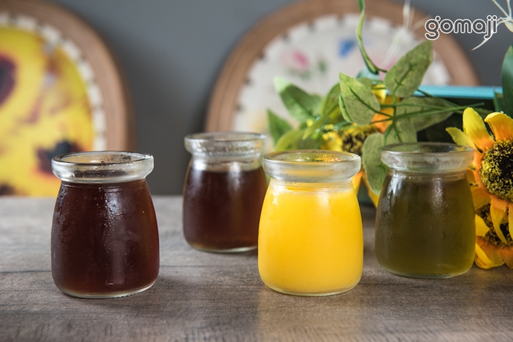 享有白飯、麻辣鴨血豆腐、甜點、霜淇淋吃到飽