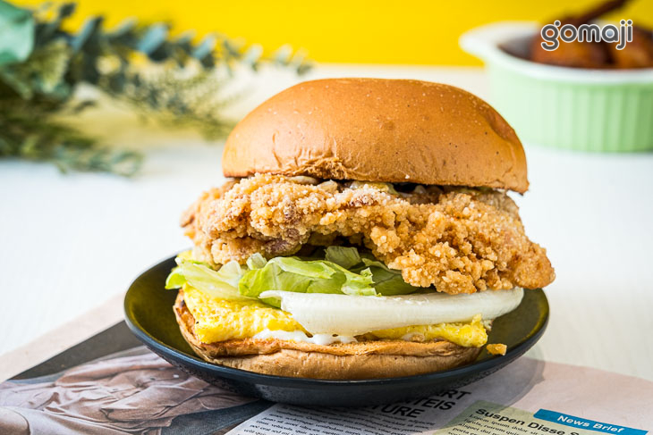 金斧雞腿蛋麥堡