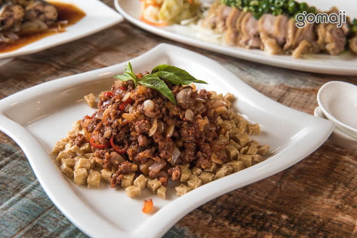 塔香酥豆腐牛肉