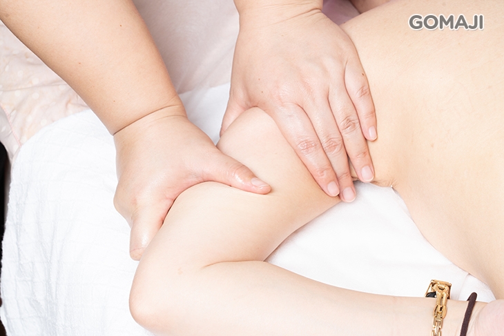 澳洲能量精油舒痠按摩精油全身正背面經絡手技