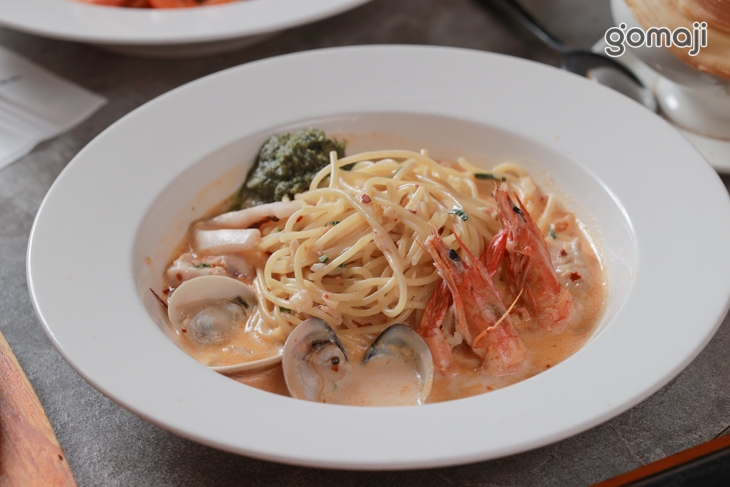 海鮮蒜辣義大利麵