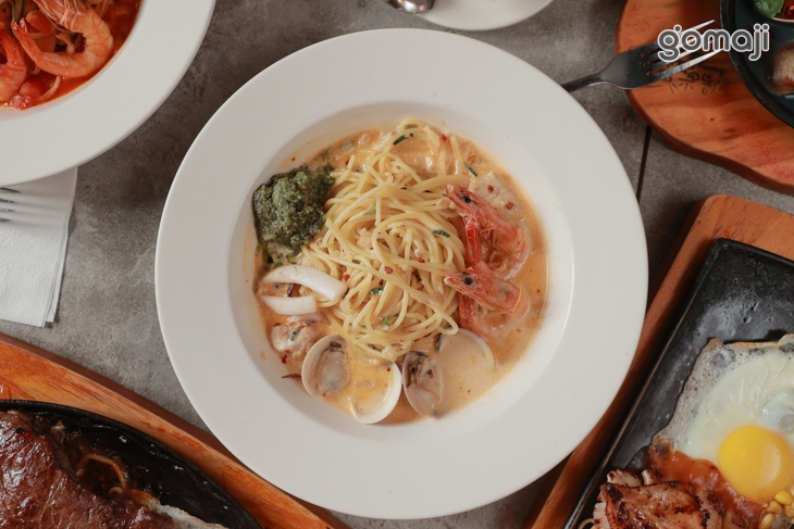 海鮮蒜辣義大利麵