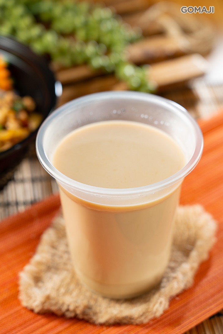 飲品：泰式奶茶一杯(360cc)