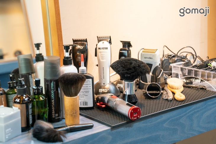 8 MILE hair salon