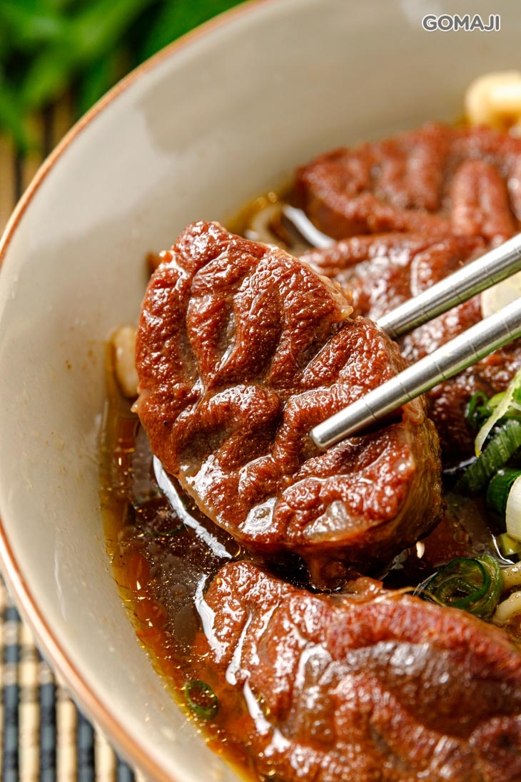 麻辣牛肉麵