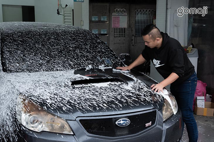 含手工泡沫洗車