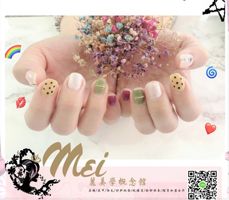 造型手部凝膠美甲