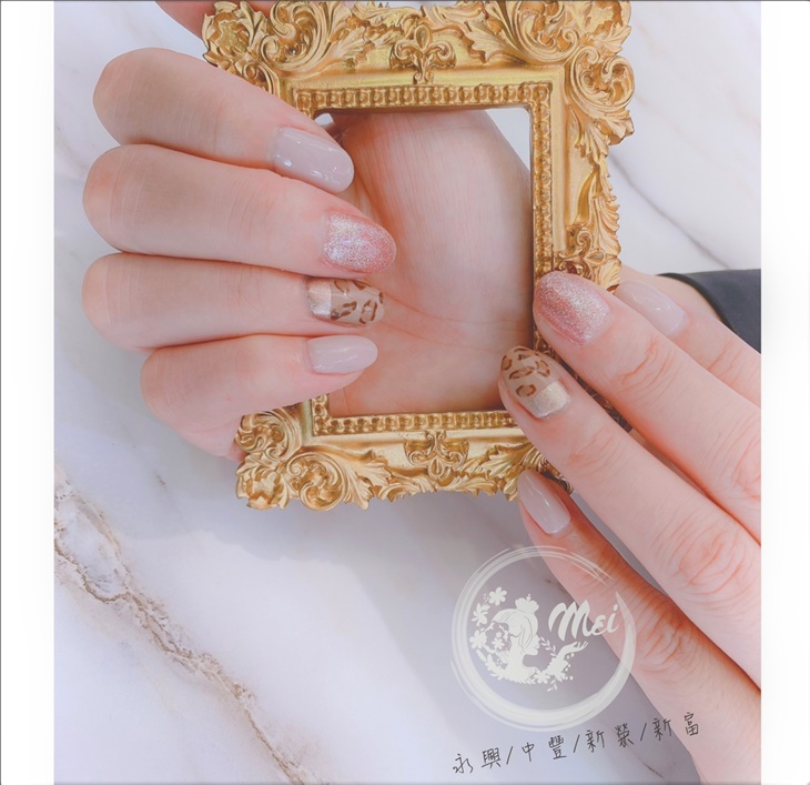 造型手部凝膠美甲