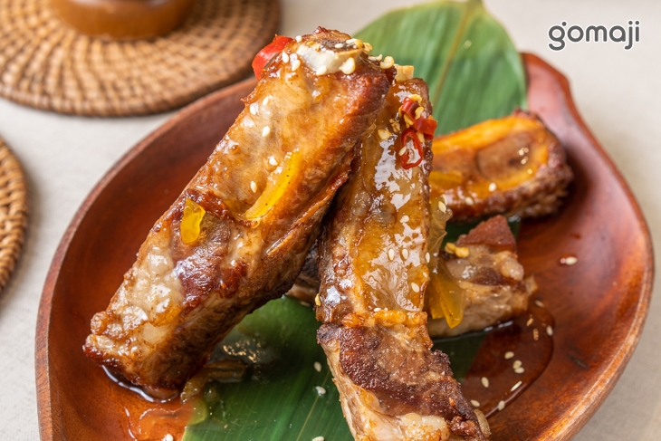 火山吮指肋排骨