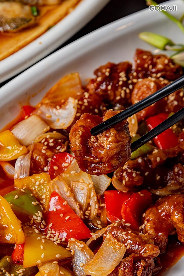 菠蘿咕咾肉