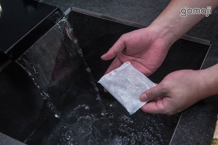 足湯道(含肩頸熱敷+泡腳,同步進行頭肩頸放鬆按摩)