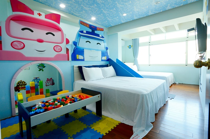 四人套房(小警車)