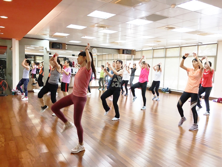 大地有氧瑜珈教室各式瑜珈課程任選五堂