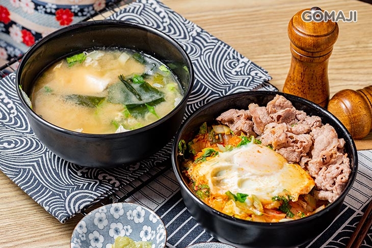 店家極力推薦丼飯套餐