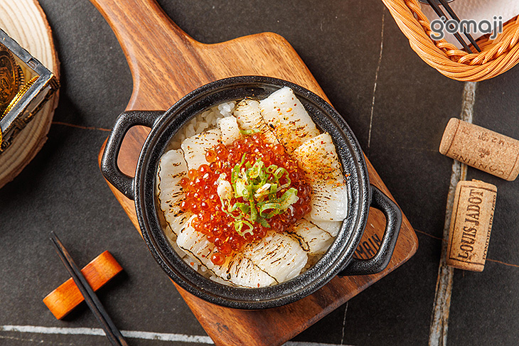 比目魚鰭邊肉丼飯