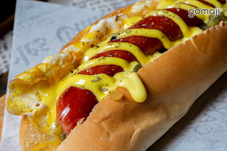 德腸脆脆長長堡