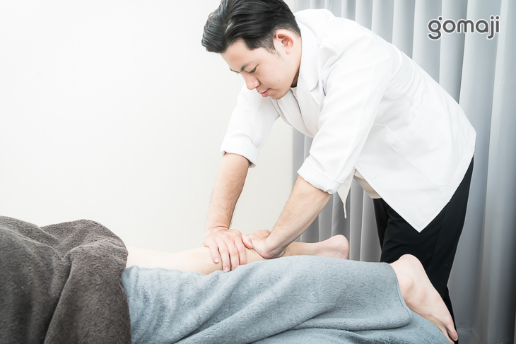 腿部引流循環精油按摩