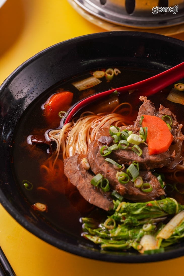 蔥燒牛肉麵