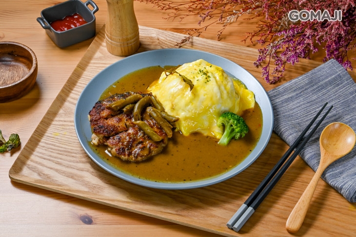 歲食椰奶漢堡肉綠咖哩