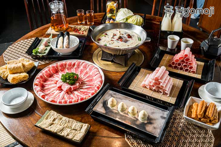 豪華四人套餐