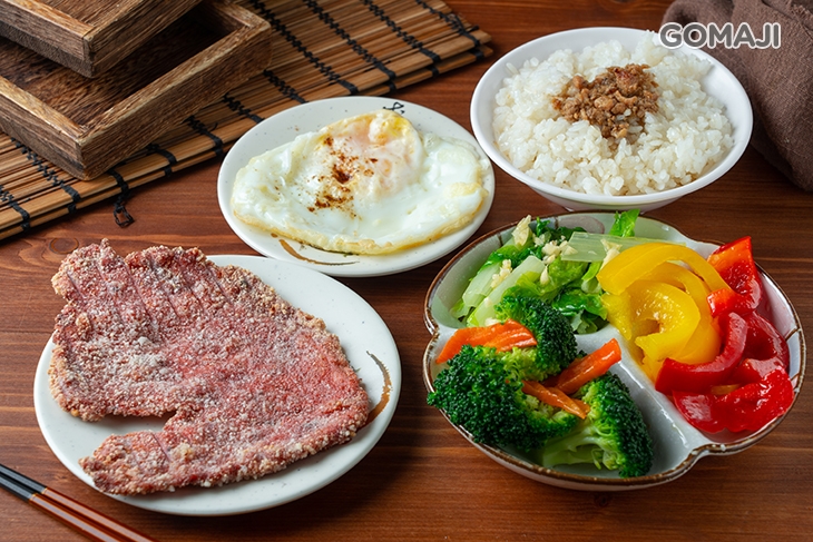 很鹹的炸紅糟肉便當