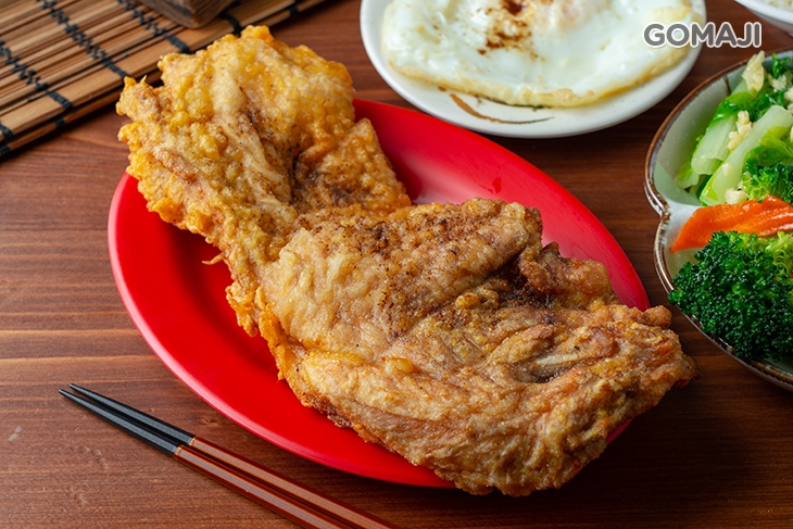 很鹹的炸紅糟肉便當