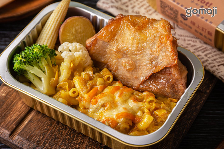 秘製黑胡椒香烤嫩雞腿排