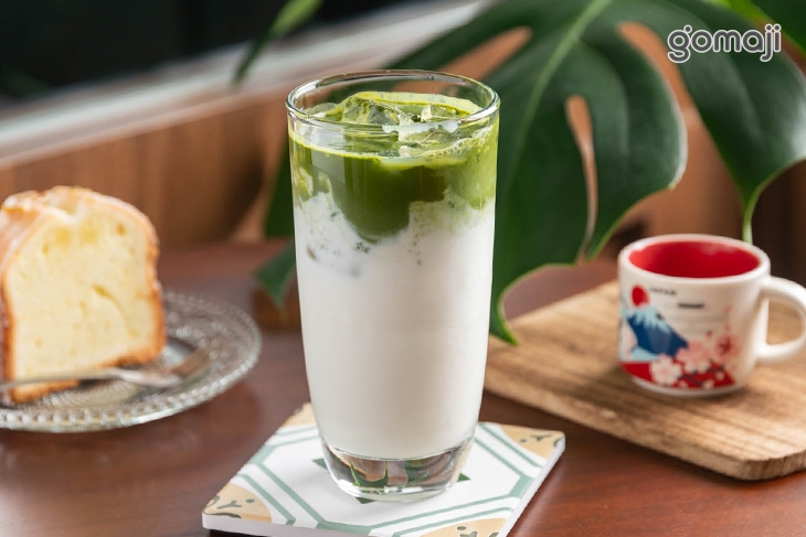 小山圓抹茶牛奶