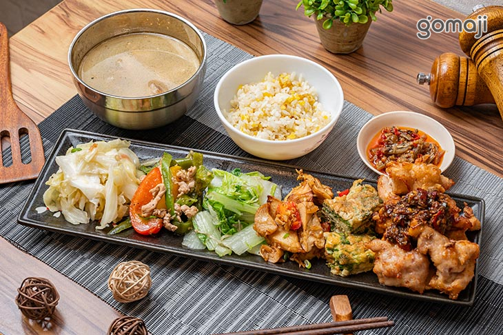 秘製椒香雞餐